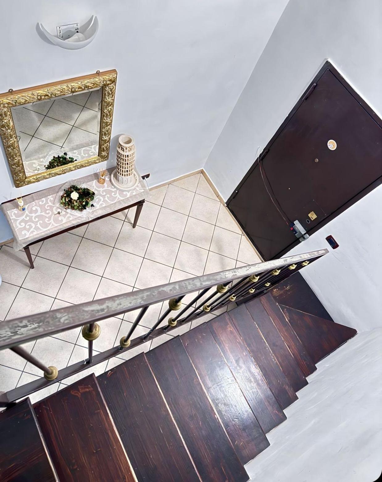 Alleria Naples Luaran gambar