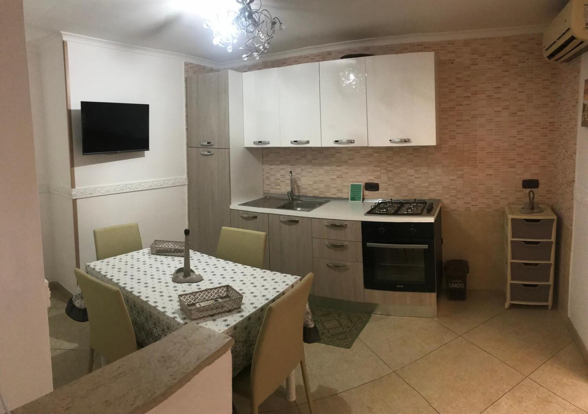 Alleria Naples Luaran gambar